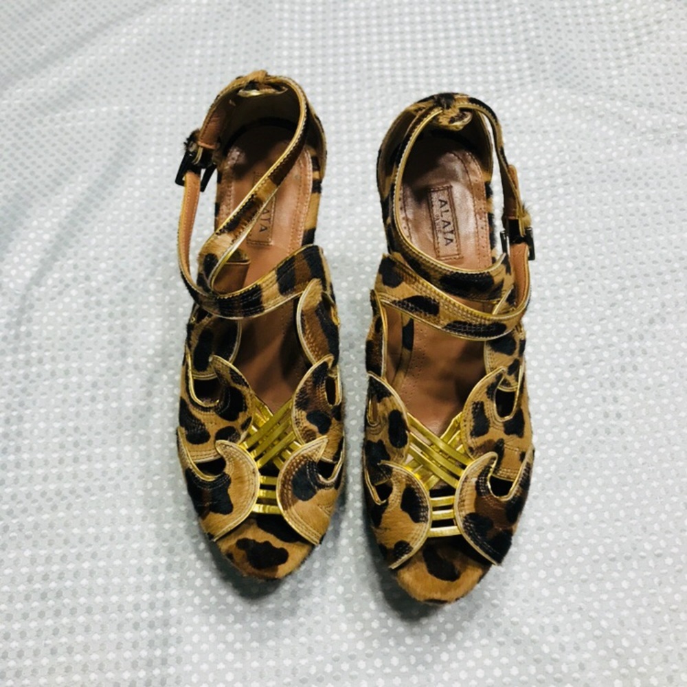 Alaia Open Toe Leopard Print Wedges - image 3